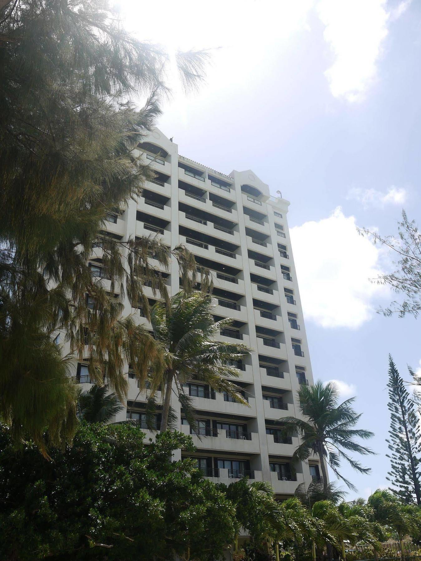 Aquarius Beach Tower Susupe Kültér fotó